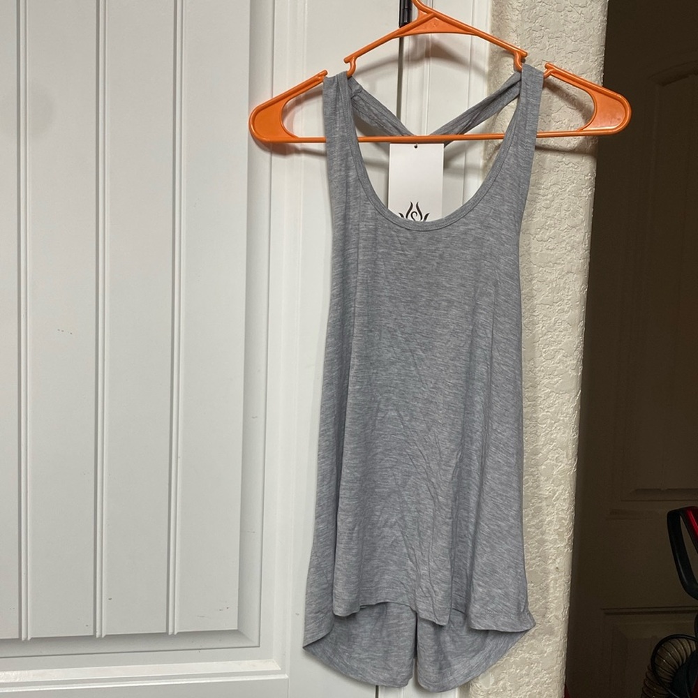 2 the free yoga t-shirts